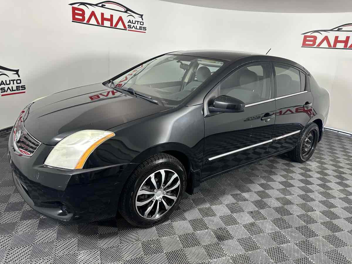 2010 Nissan Sentra 2.0 S Image 1 of 15