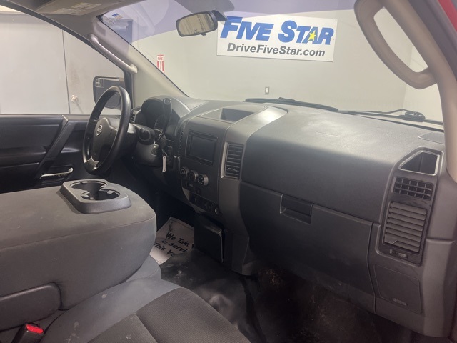 Vehicle image 15 of 26