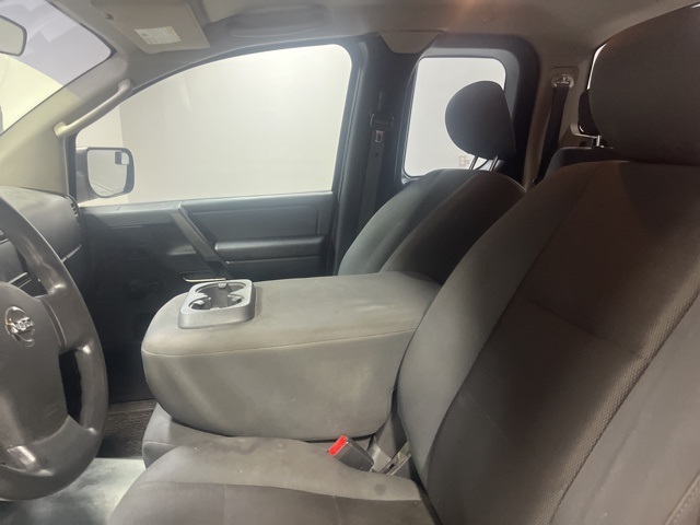 Vehicle image 9 of 26