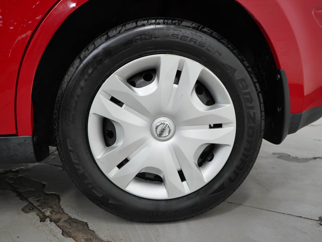 2010 Nissan Versa 1.8 S Image 10 of 26