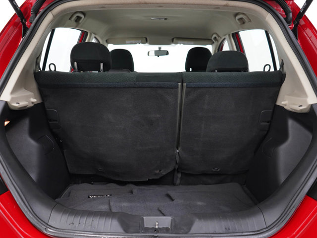 2010 Nissan Versa 1.8 S Image 11 of 26