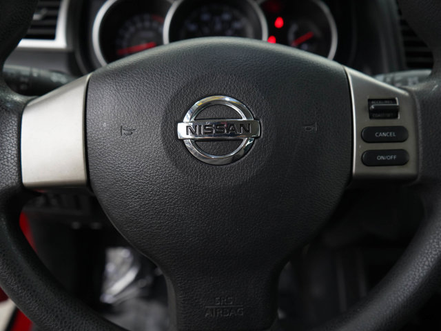 2010 Nissan Versa 1.8 S Image 18 of 26