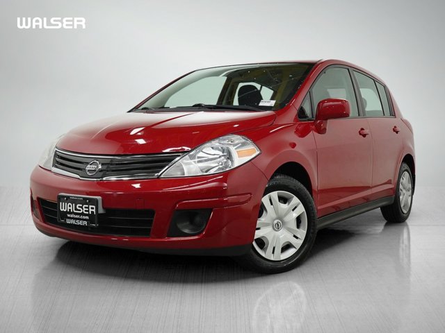 2010 Nissan Versa 1.8 S Image 1 of 26
