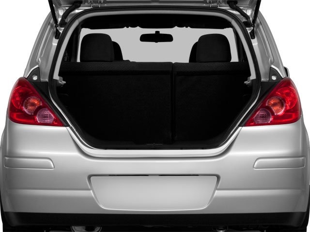 Vehicle image 11 of 23