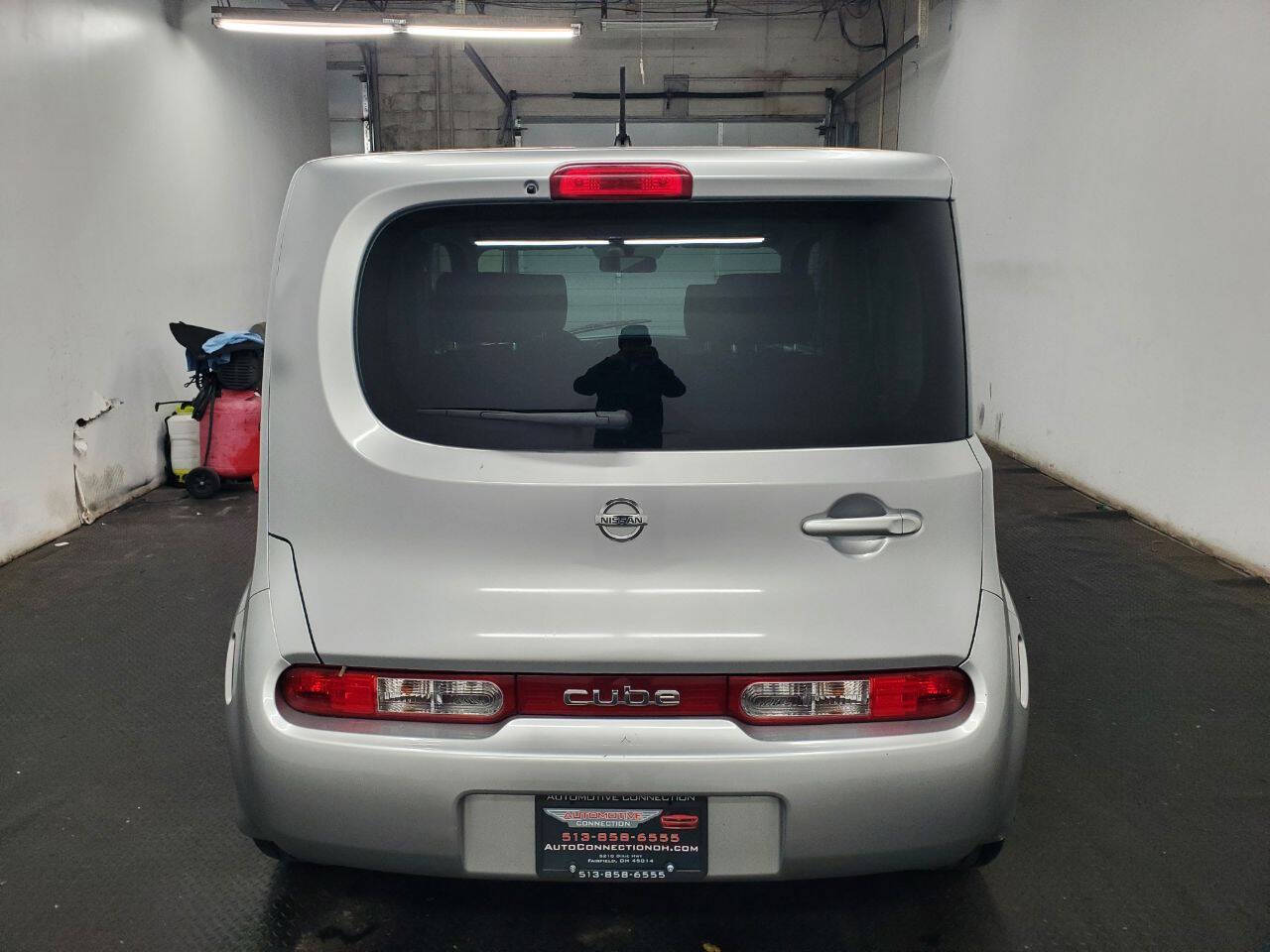 2010 Nissan Cube 1.8 S Image 5 of 22