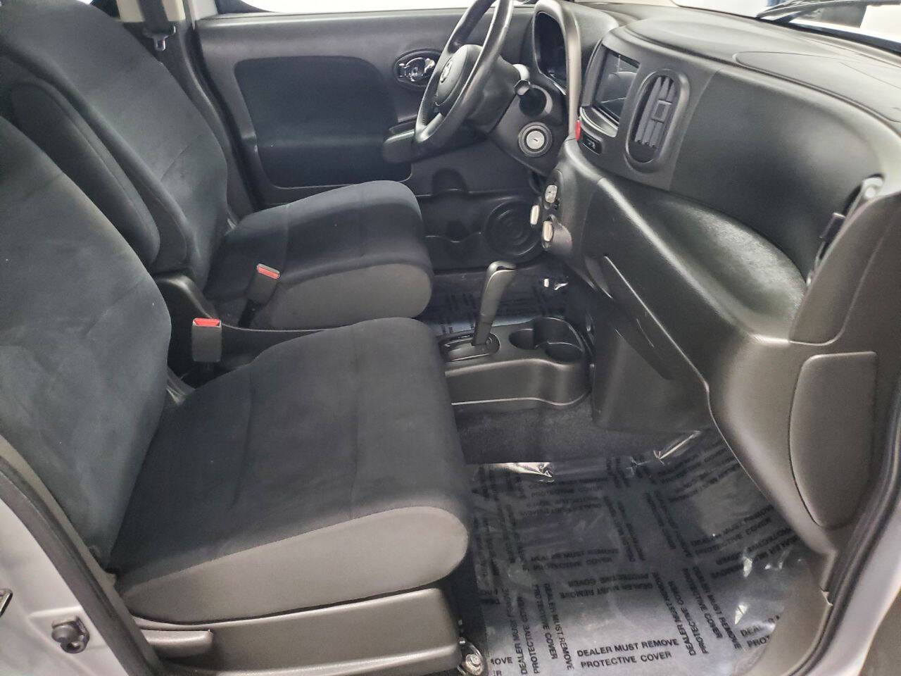 2010 Nissan Cube 1.8 S Image 15 of 22