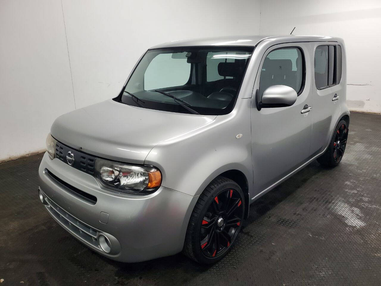 2010 Nissan Cube 1.8 S Image 1 of 22