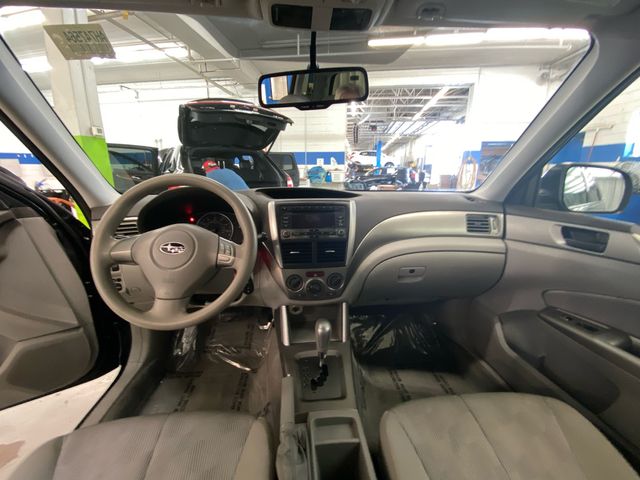 Vehicle image 18 of 26