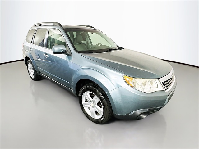2010 Subaru Forester 2.5X Limited Image 3 of 29