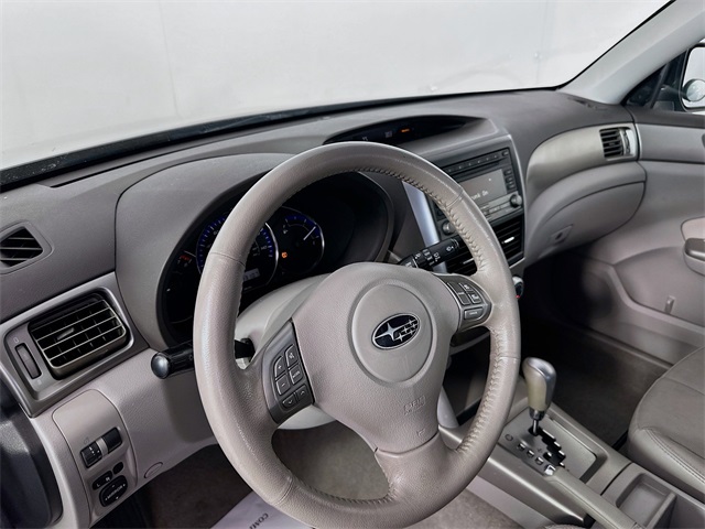 2010 Subaru Forester 2.5X Limited Image 17 of 29