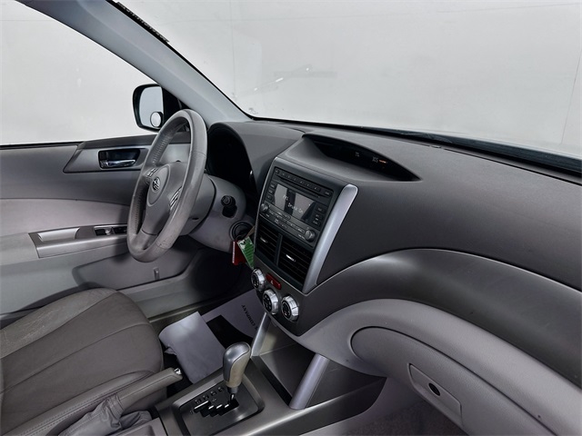 2010 Subaru Forester 2.5X Limited Image 16 of 29