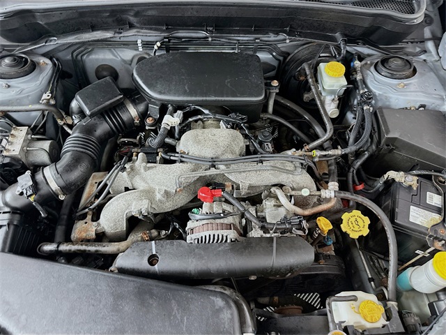 2010 Subaru Forester 2.5X Limited Image 9 of 29