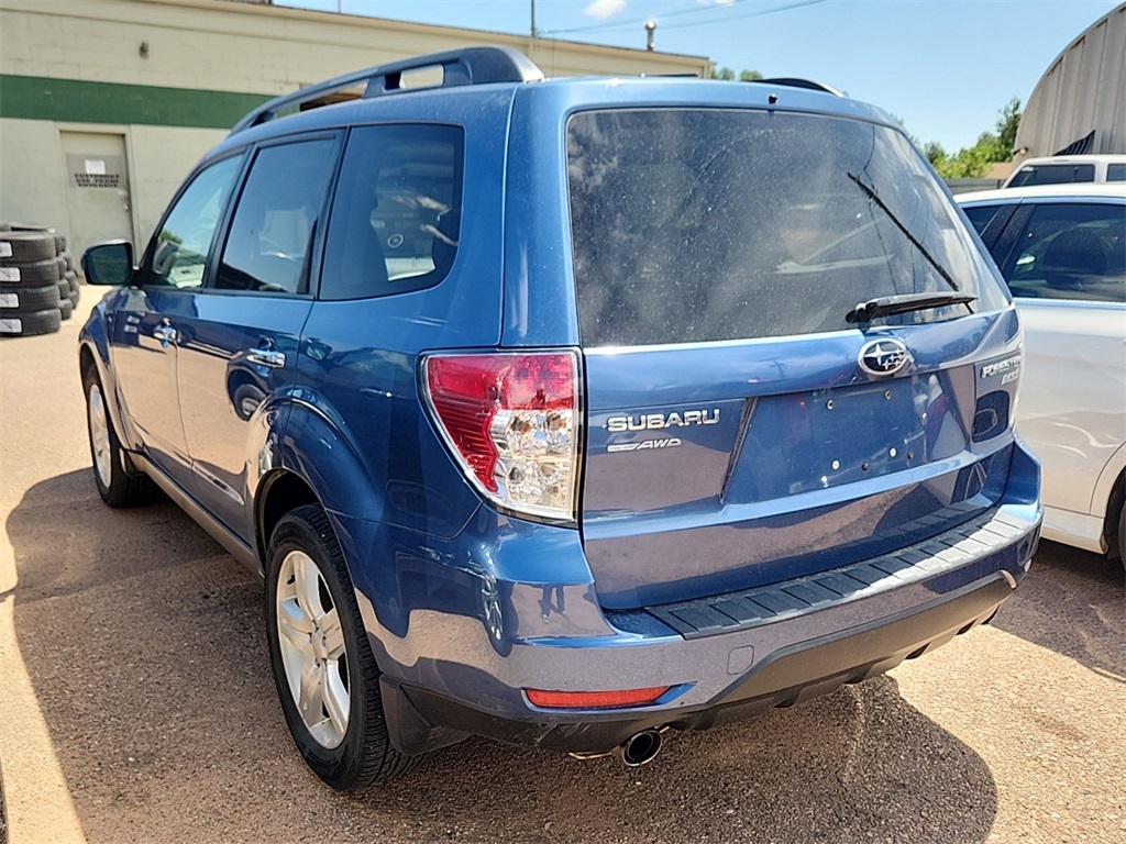 2010 Subaru Forester 2.5X Limited Image 5 of 6