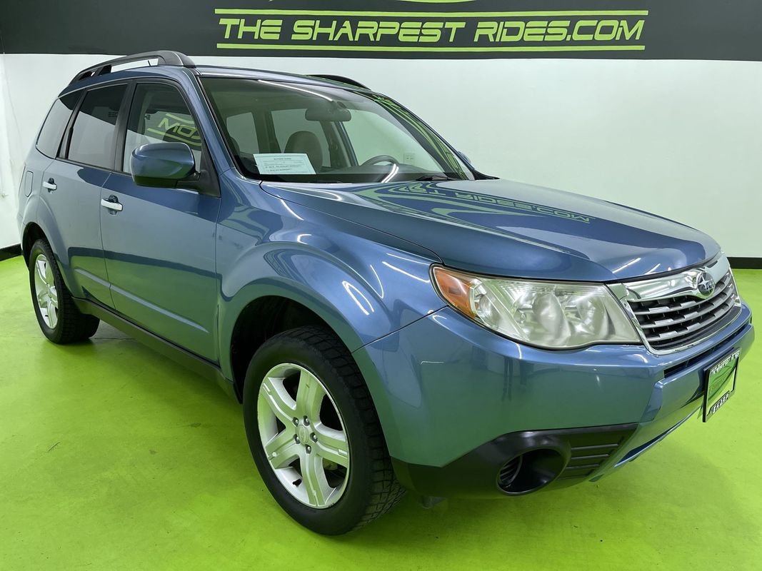 2010 Subaru Forester 2.5X Premium Image 4 of 16