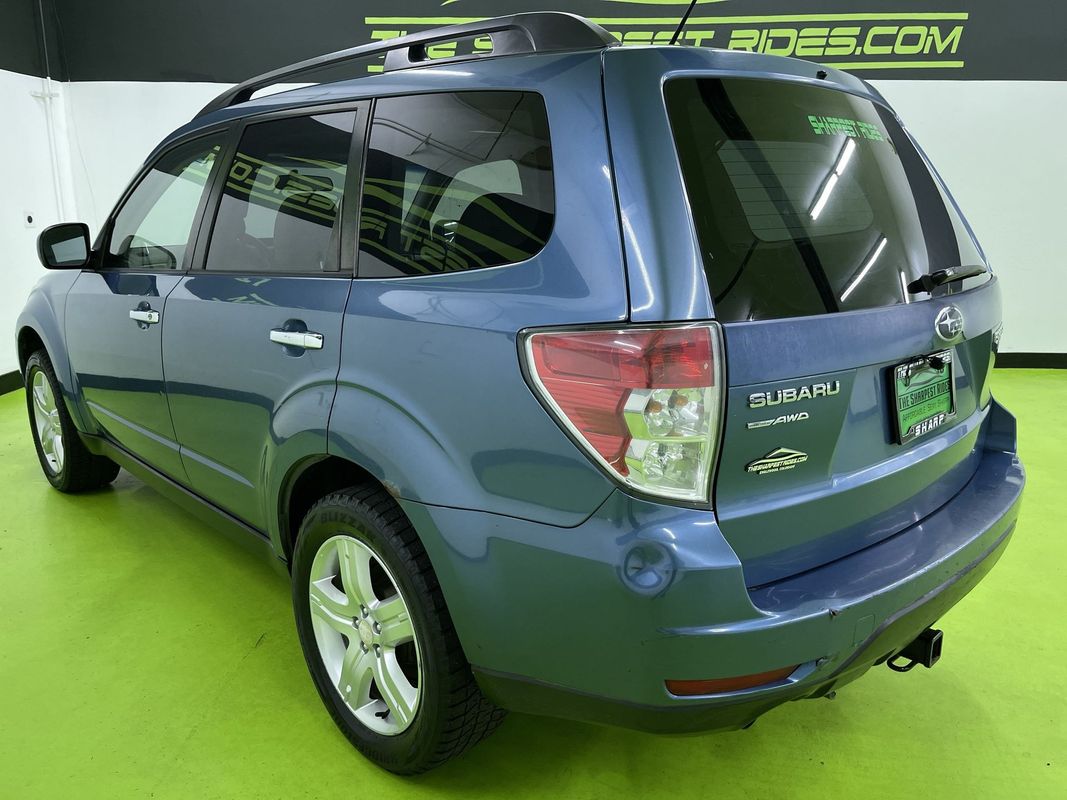 2010 Subaru Forester 2.5X Premium Image 7 of 16