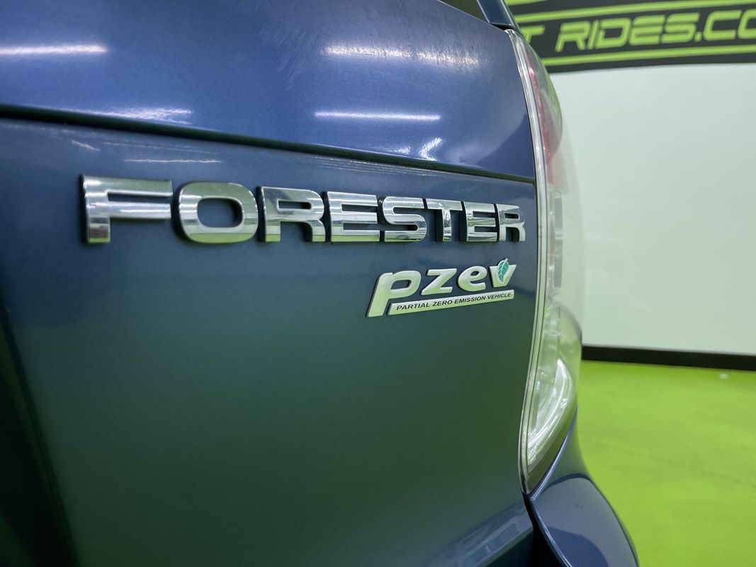2010 Subaru Forester 2.5X Premium Image 14 of 16