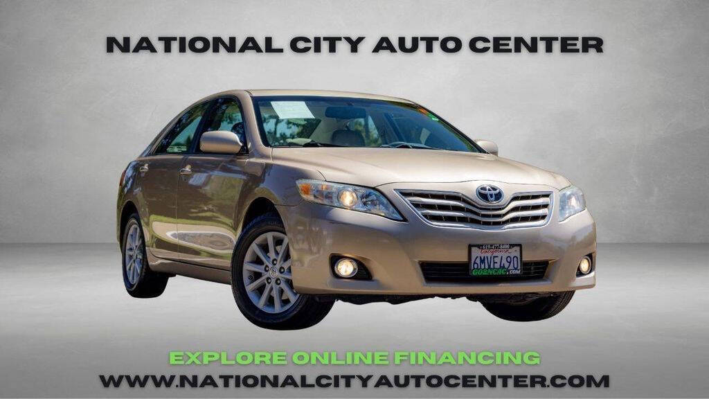 2010 Toyota Camry XLE Image 7 of 33