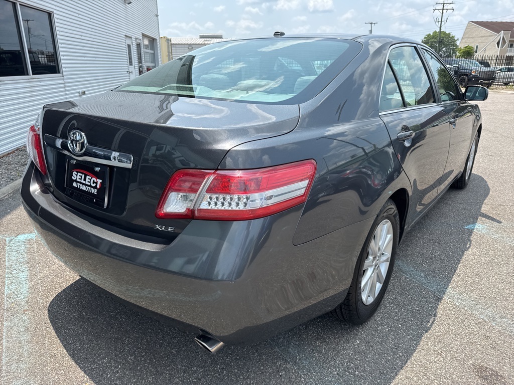 Vehicle image 3 of 20