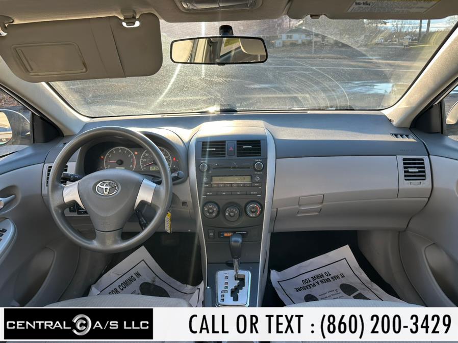 Vehicle image 33 of 41