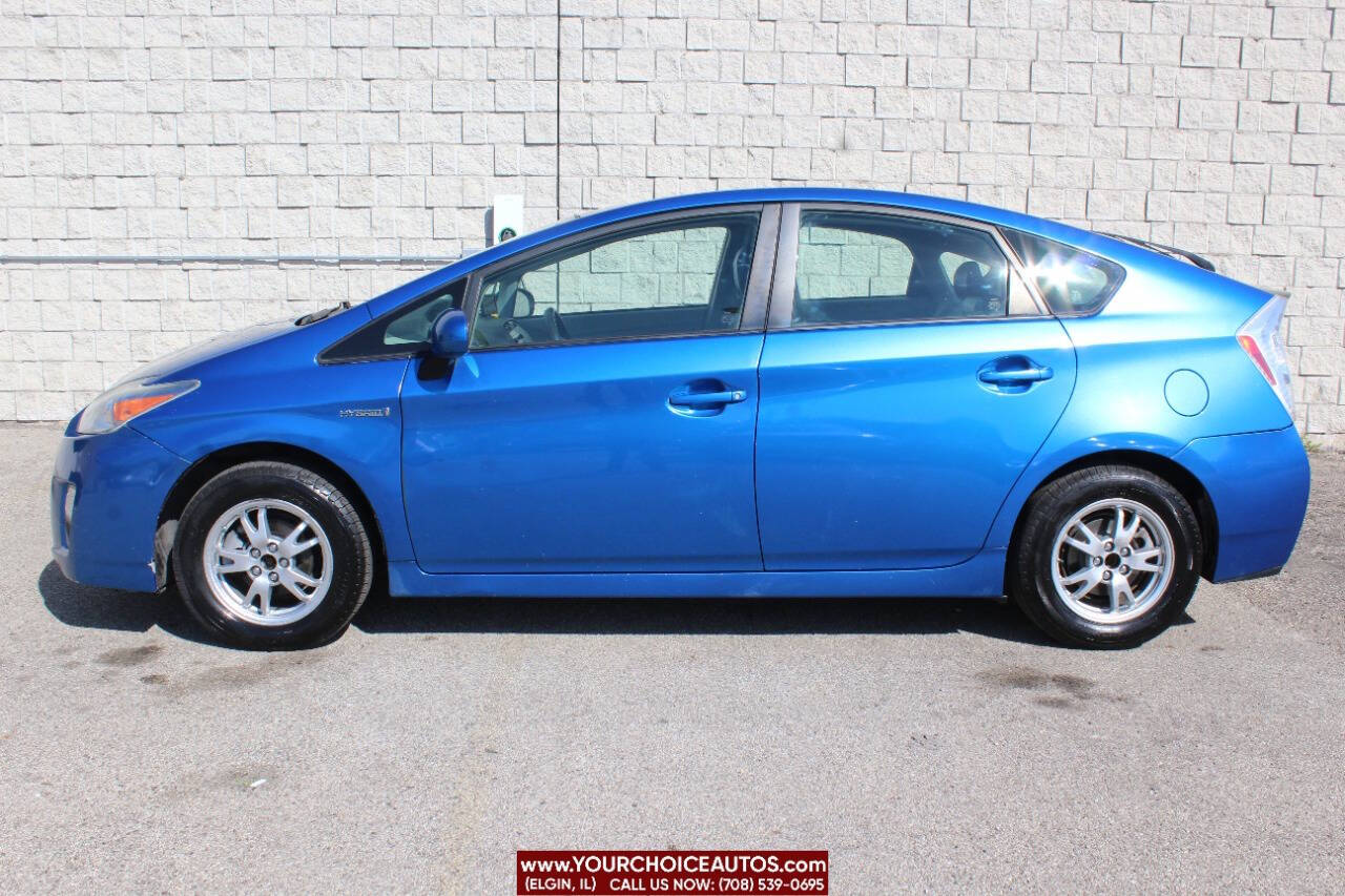 Vehicle image 8 of 21