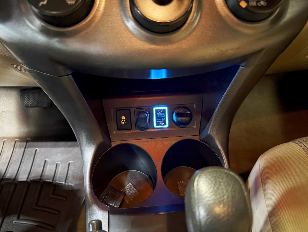 Vehicle image 23 of 31