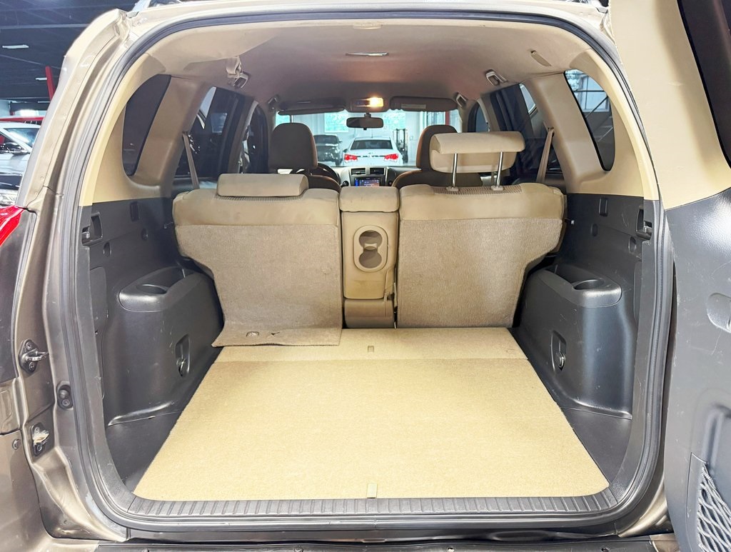 Vehicle image 11 of 31