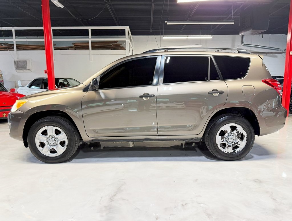 Vehicle image 7 of 31