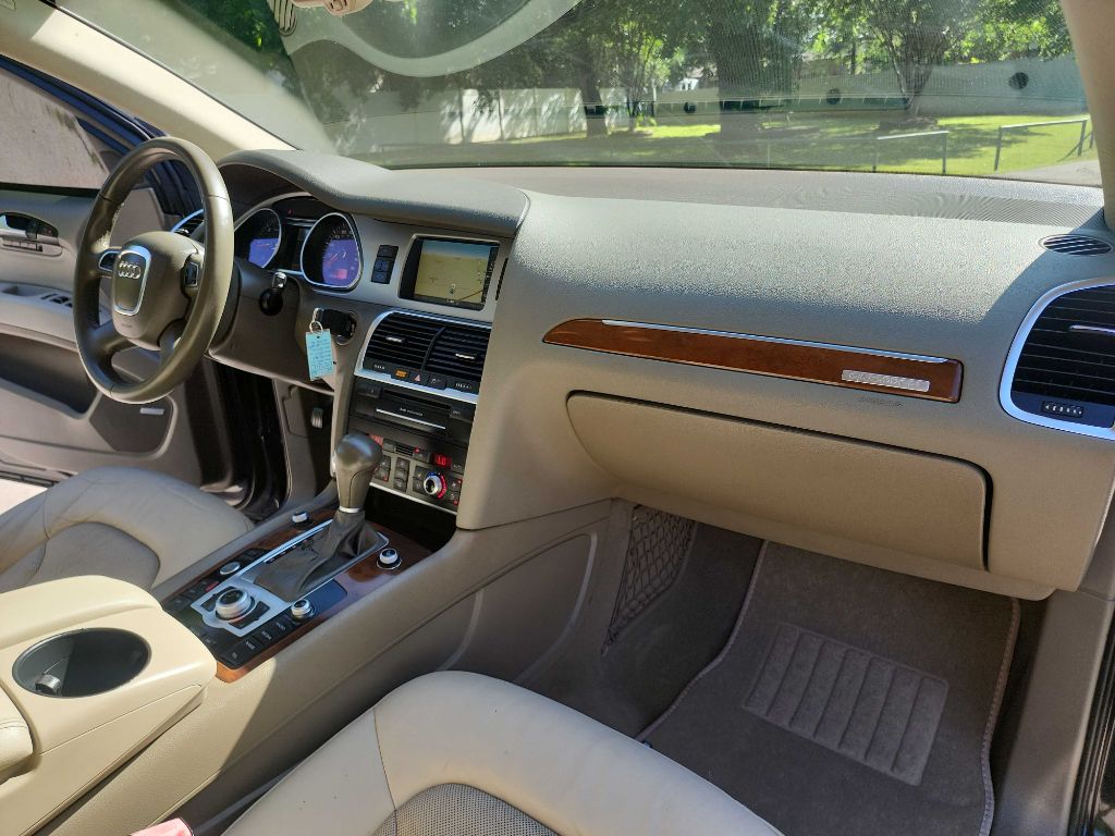 2011 Audi Q7 3.0L TDI Prestige Image 41 of 44