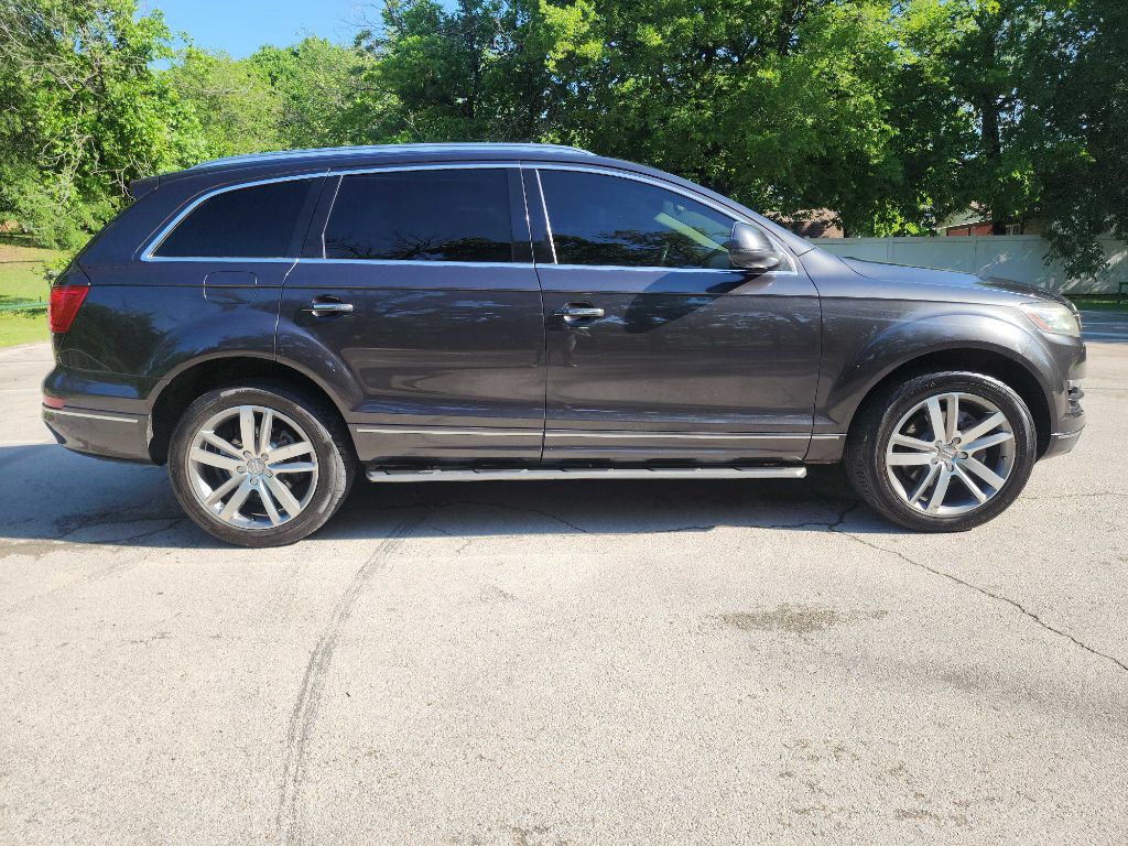 2011 Audi Q7 3.0L TDI Prestige Image 3 of 44
