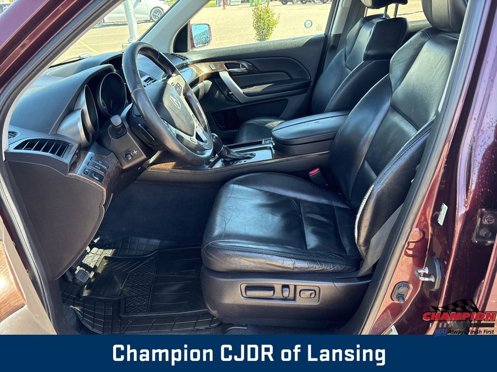Vehicle image 16 of 34