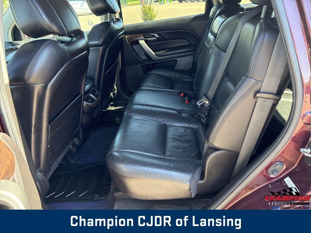 Vehicle image 15 of 34