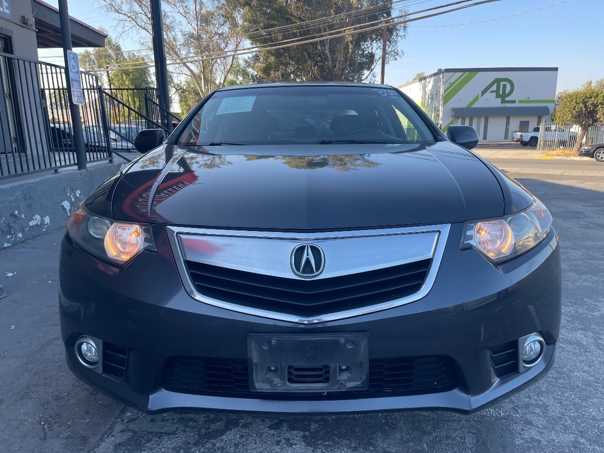 Vehicle image 1 of 21