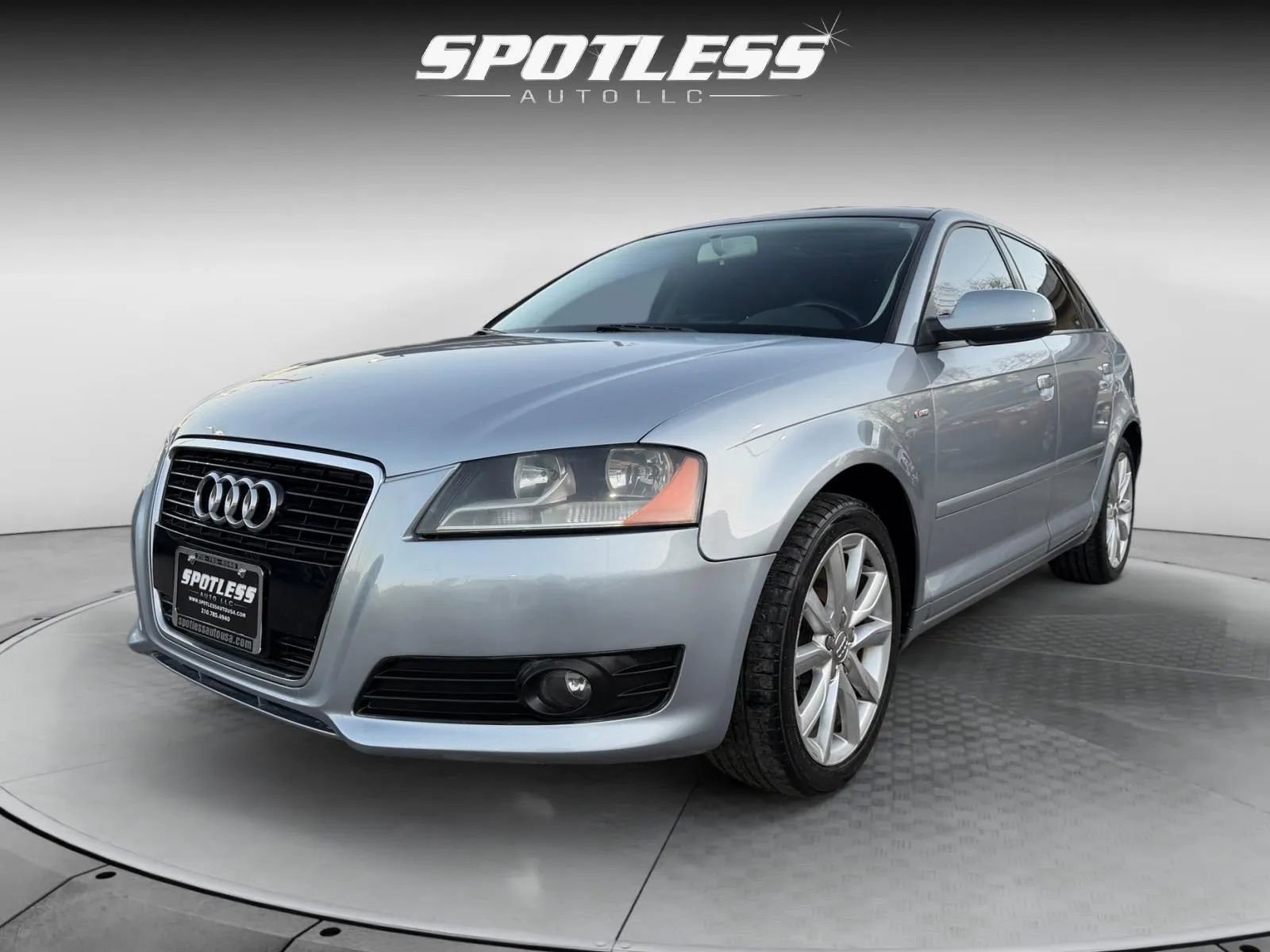 2011 Audi A3 2.0T Premium Image 2 of 26