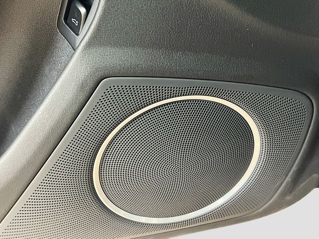 Vehicle image 33 of 33
