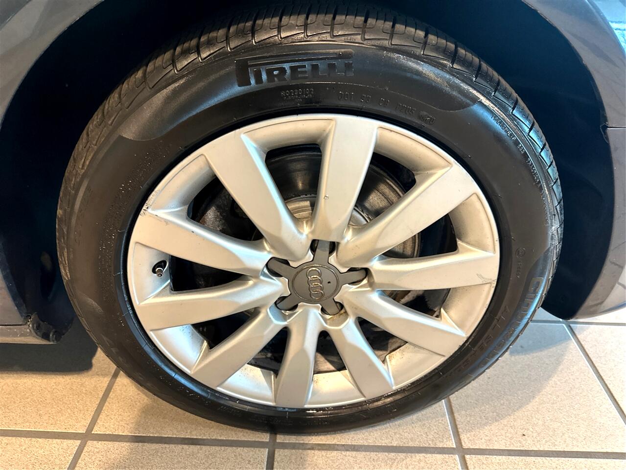 2011 Audi A4 2.0T Premium Plus Image 27 of 36