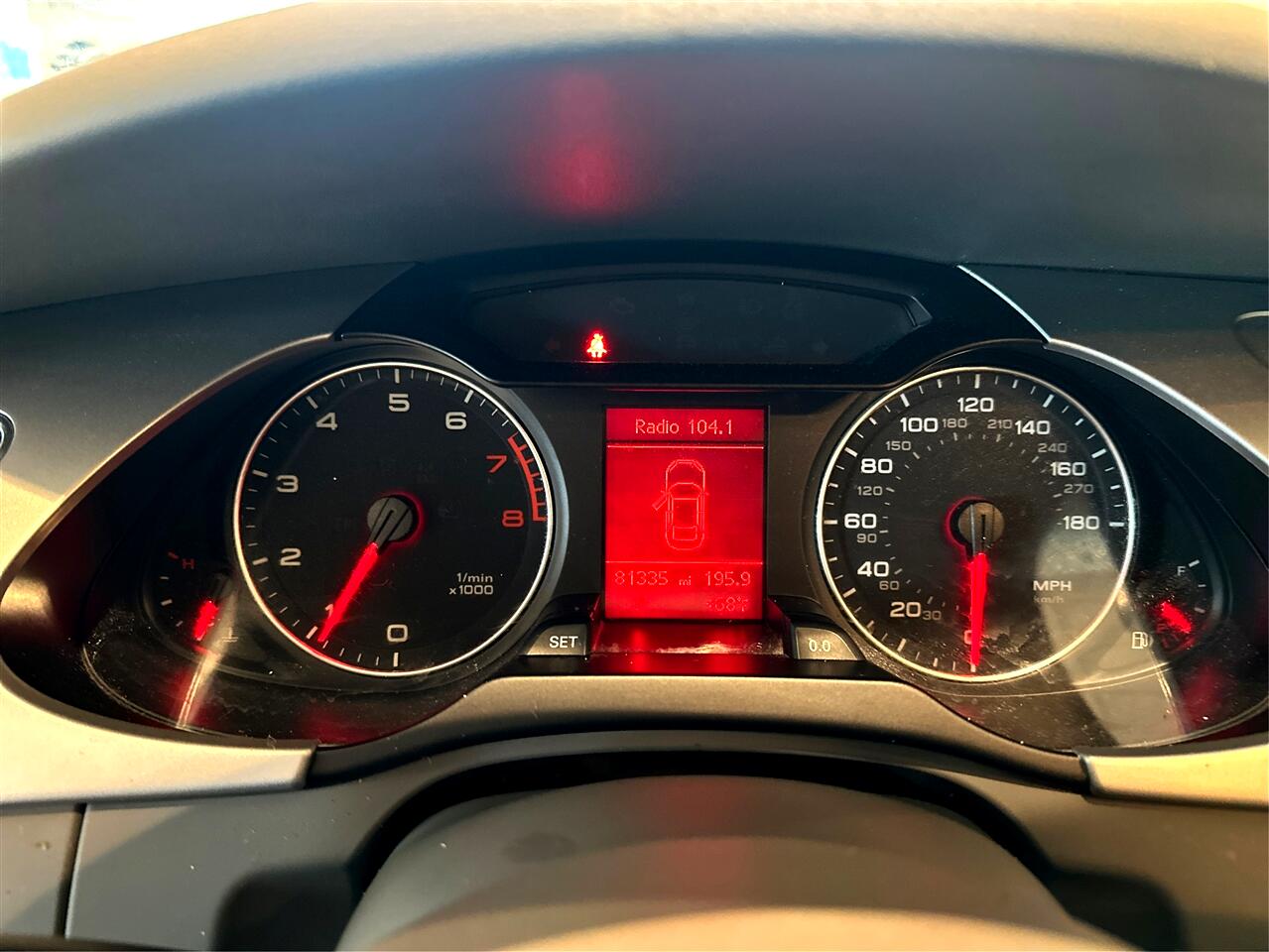 2011 Audi A4 2.0T Premium Plus Image 19 of 36