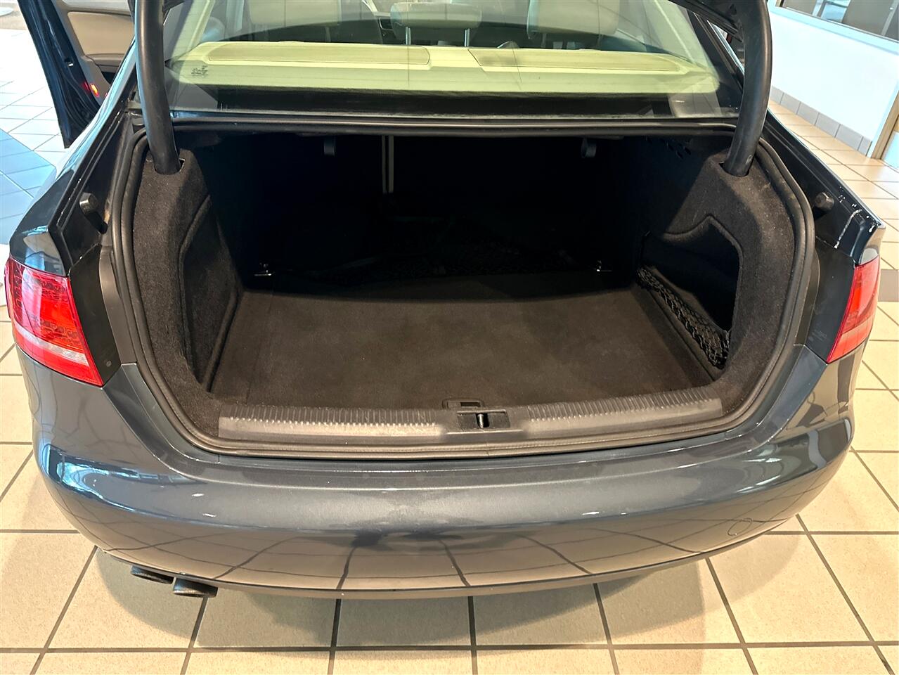 2011 Audi A4 2.0T Premium Plus Image 15 of 36