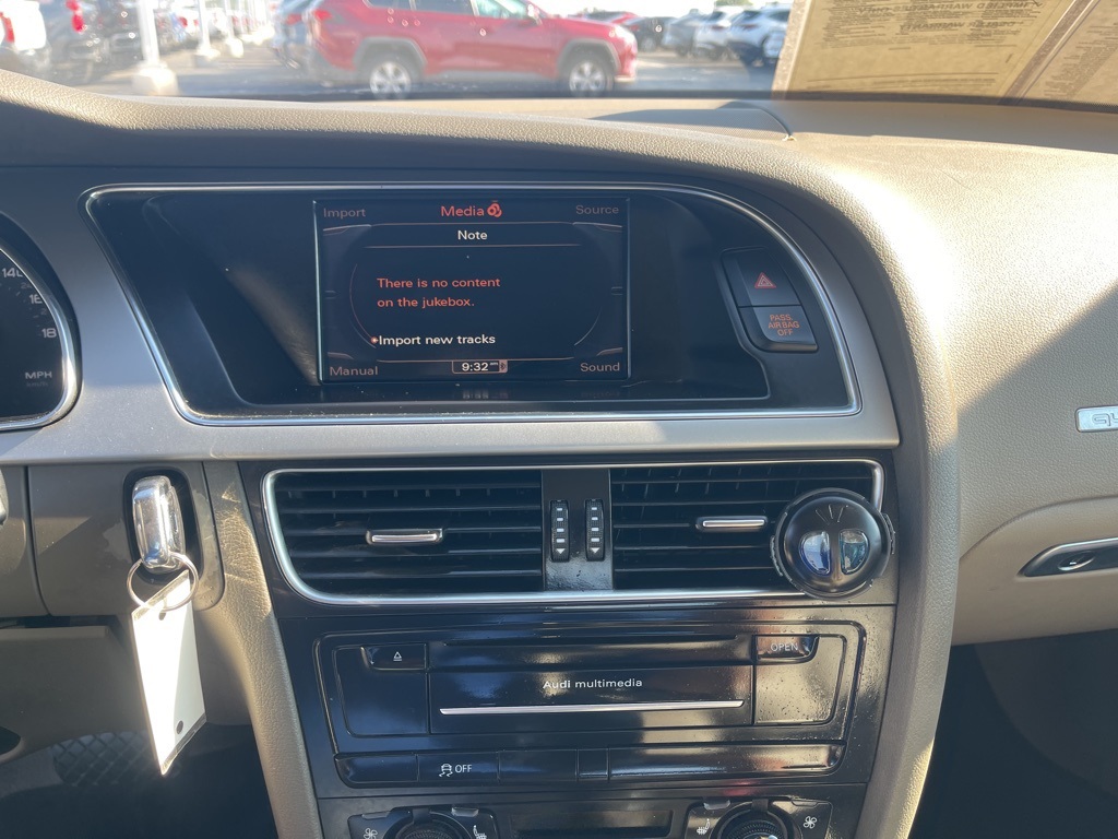 2011 Audi A5 2.0T Premium Plus Image 17 of 26