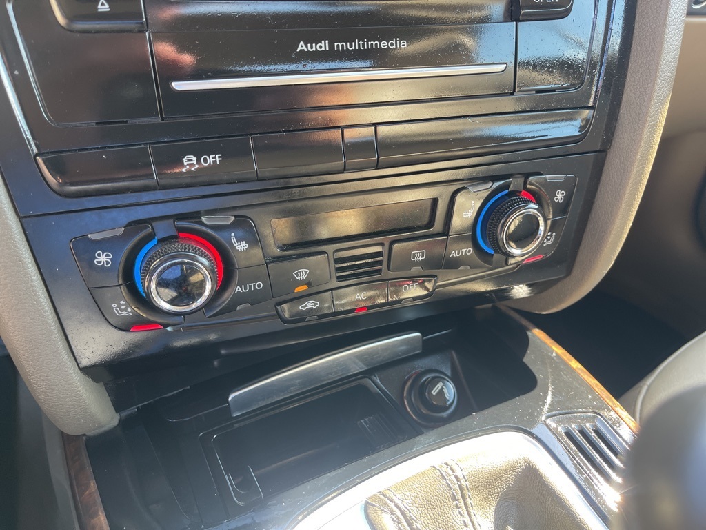 2011 Audi A5 2.0T Premium Plus Image 19 of 26