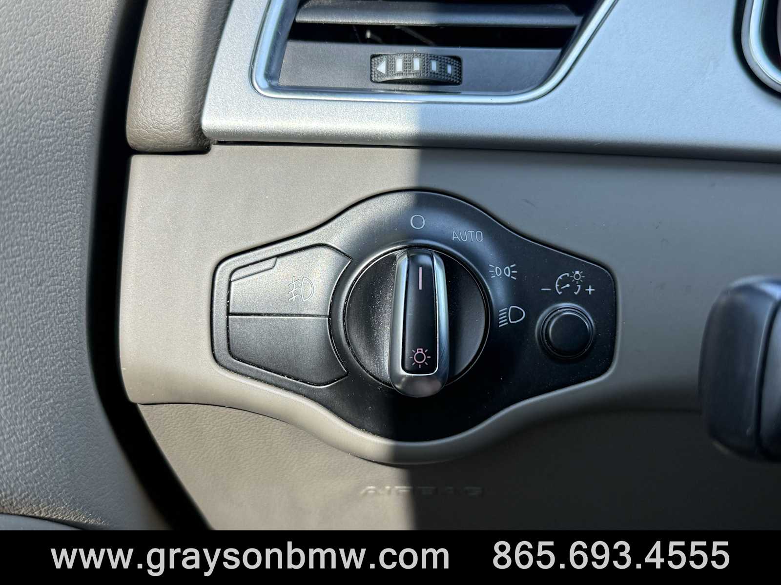2011 Audi A5 2.0T Premium Plus Image 21 of 32