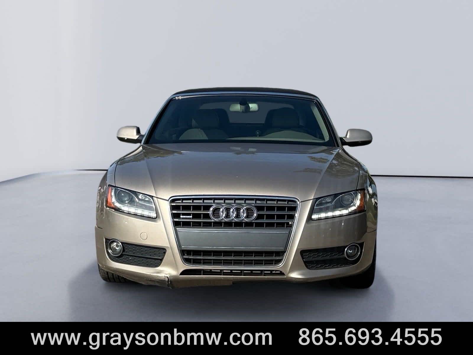 2011 Audi A5 2.0T Premium Plus Image 2 of 32