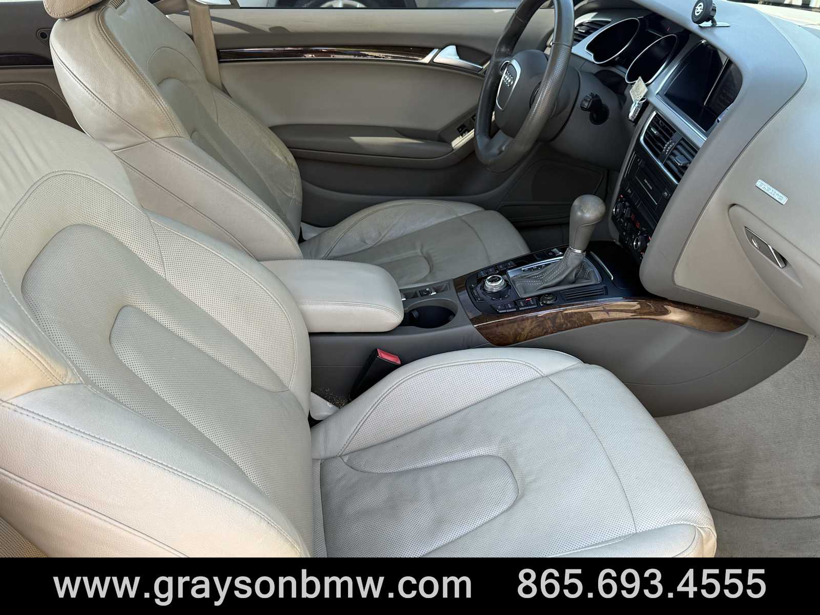 2011 Audi A5 2.0T Premium Plus Image 12 of 32