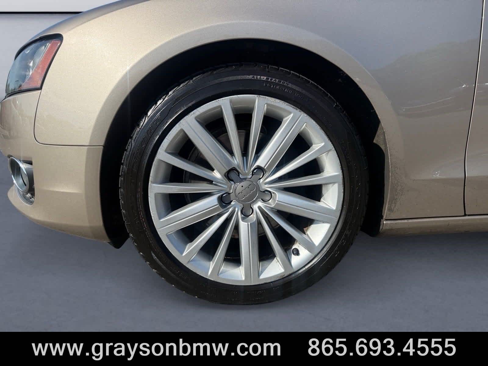 2011 Audi A5 2.0T Premium Plus Image 9 of 32