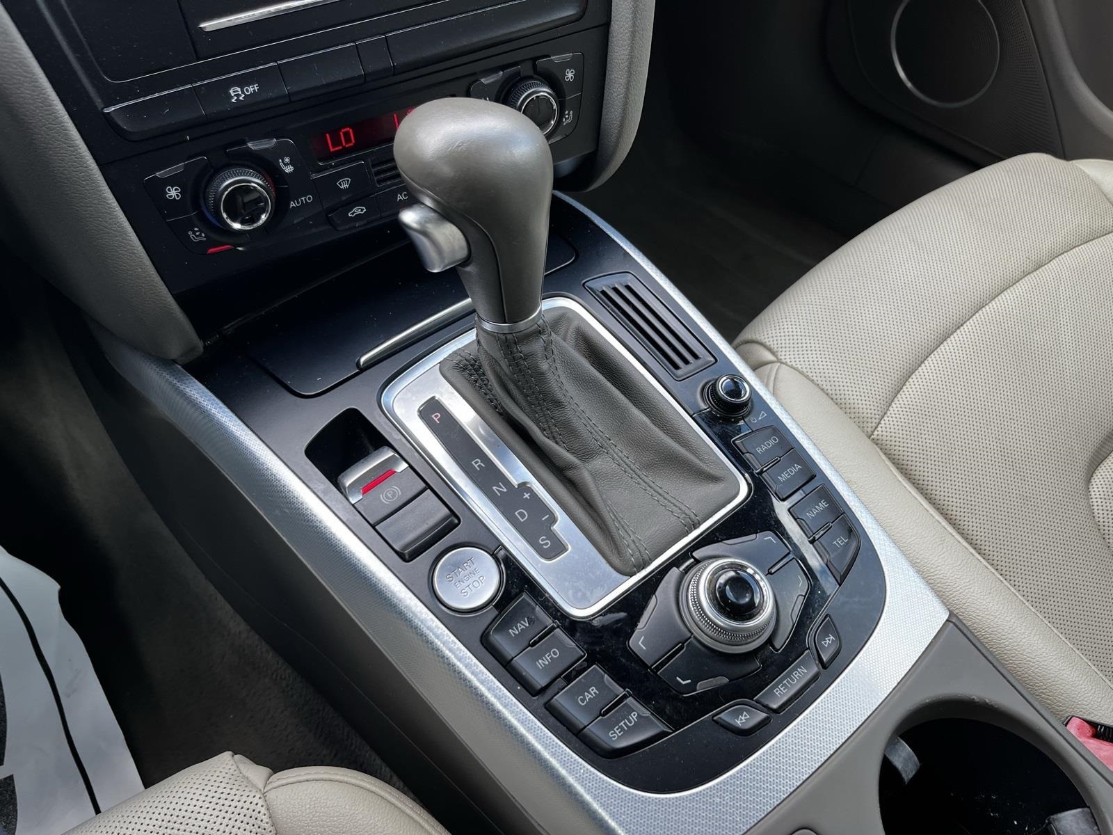 2011 Audi A5 2.0T Prestige Image 25 of 39