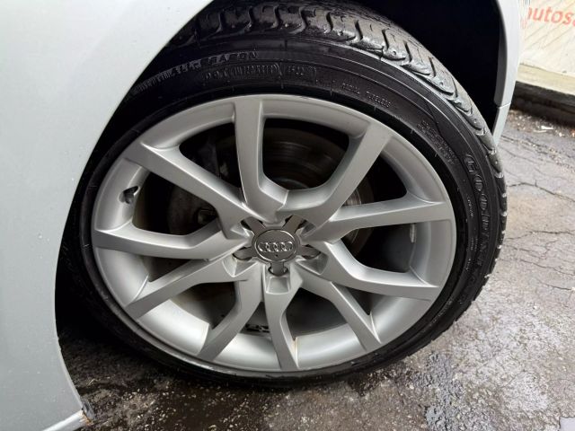 Vehicle image 15 of 46