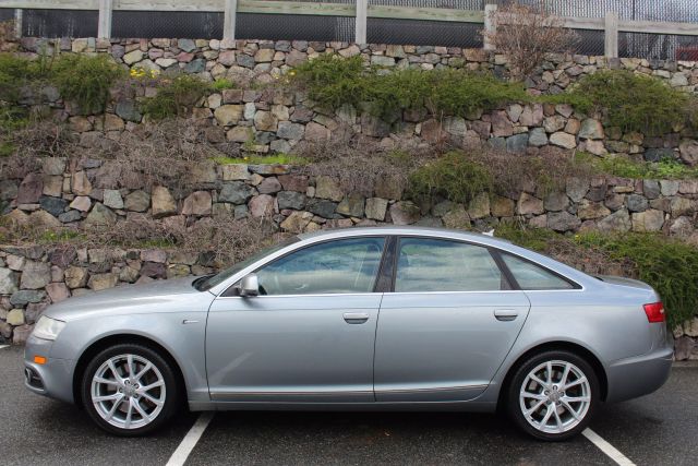 Vehicle image 9 of 45