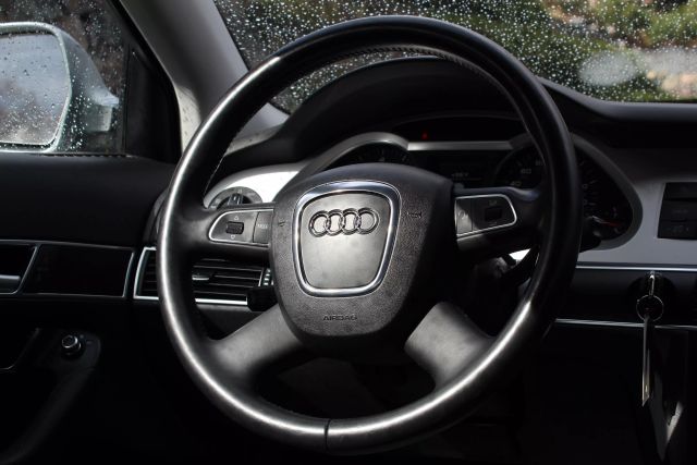 Vehicle image 20 of 45