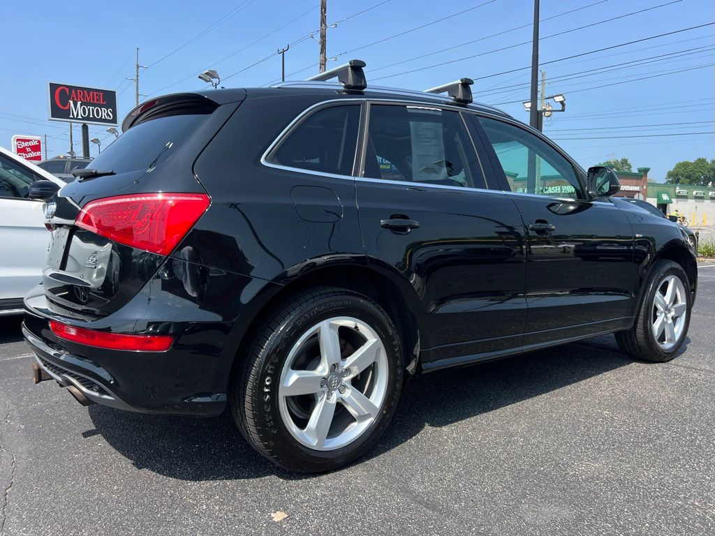 Vehicle image 8 of 54