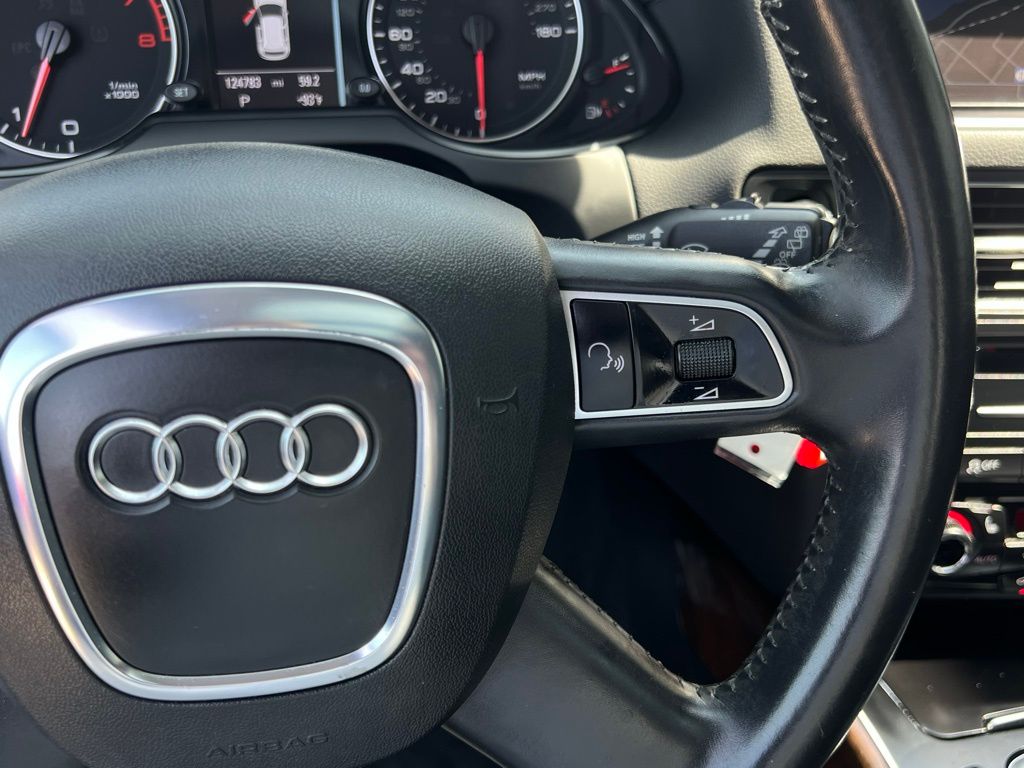 Vehicle image 34 of 54