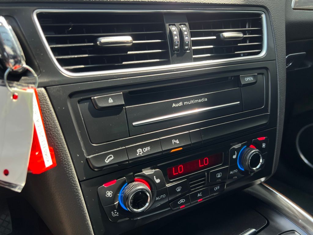 Vehicle image 41 of 54